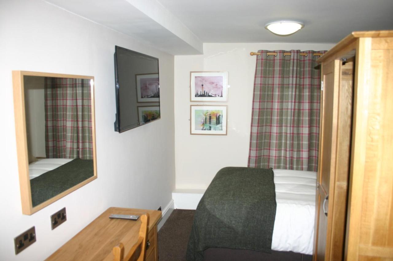 The Station Hotel 2*